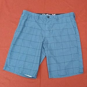 Hurley flat front shorts. Sz-33.GUC. Prussian blue